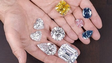 Portrait of an industry & the art of purchasing a diamond online